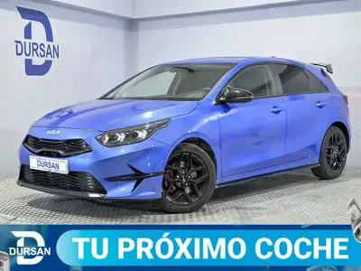 Usado Kia Ceed 120 CV (88 kW) 2023 Azul Utilitario