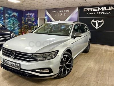 Usado VW Passat R-line 150 CV (110 kW) 2021 Gris / plata Familiar