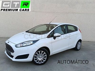 Usado Ford Fiesta Trend 105 CV (77 kW) 2013 Blanco Utilitario