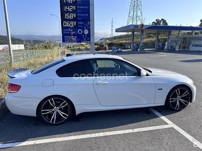Blanco Usado 2009 BMW 320 Coupe | 10.500 € (Un poco caro)