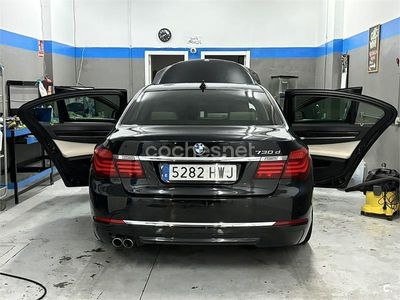 BMW 730