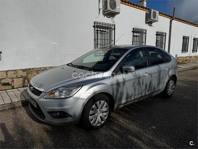 Gris / plata Usado 2008 Ford Focus Titanium Berlina | 3500 € (Precio justo)