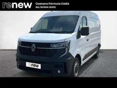 Usado Renault Master 130 CV (95 kW) 2025 Blanco Monovolumen
