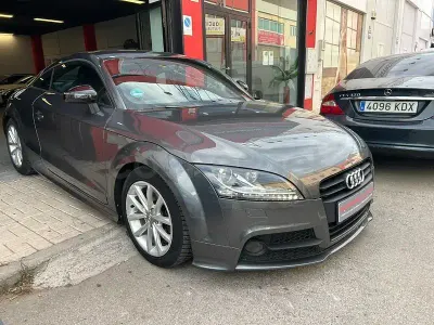 Usado Audi TT S-Line 160 CV (117 kW) 2014 Gris / plata Coupe