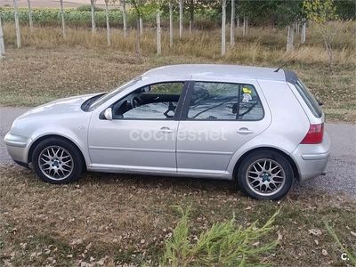 Gris / plata Usado 1999 VW Golf IV Berlina | 3400 € (Caro)