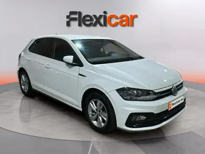 Usado VW Polo R-line 75 CV (55 kW) 2018 Blanco Utilitario