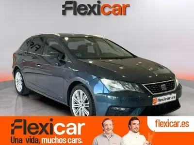 Usado Seat Leon XCELLENCE 150 CV (110 kW) 2019 Gris