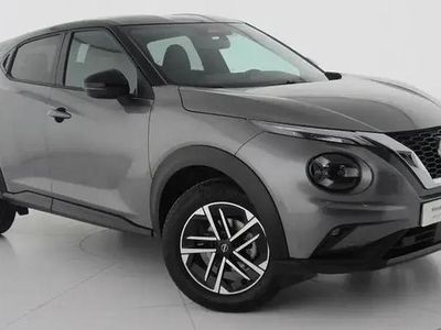 Usado Nissan Juke N-Connecta 114 CV (83 kW) 2025 Skyline grey  negro SUV