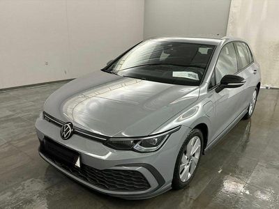 Usado VW Golf VIII GTE 245 CV (180 kW) 2023 Gris / plata Berlina