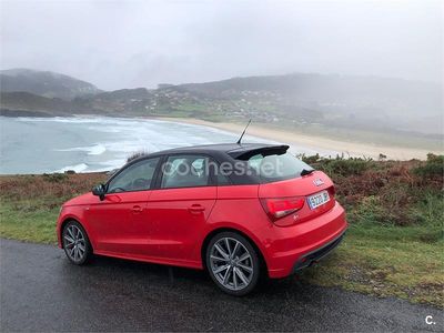 Usado Audi A1 Sportback S-Line 86 CV (63 kW) 2015 Rojo Utilitario