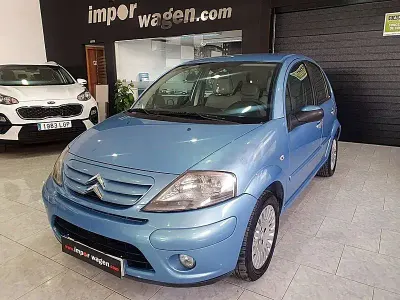 Usado Citroën C3 Exclusive 90 CV (66 kW) 2006 Azul Berlina