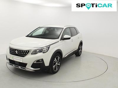 Usado Peugeot 3008 Allure 131 CV (96 kW) 2019 Sin especificar SUV