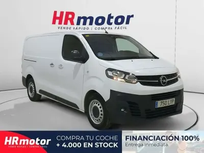 Usado Opel Vivaro 102 CV (75 kW) 2022 Blanco Monovolumen