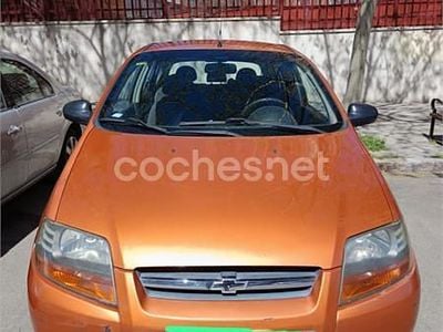 Usado Chevrolet Kalos SE 72 CV (52 kW) 2006 Naranja Berlina