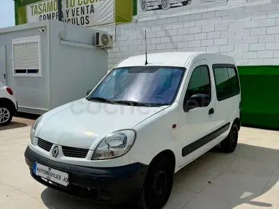 Usado Renault Laguna GrandTour Dynamique 120 CV (88 kW) 2003 Blanco Familiar