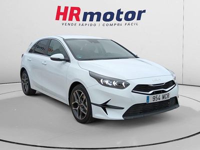 Blanco Usado 2022 Kia Ceed Utilitario | 21.820 € (Precio justo)
