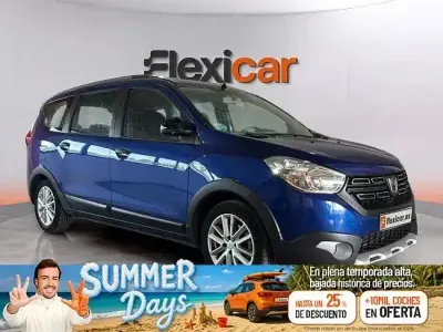 Usado Dacia Lodgy Comfort 115 CV (84 kW) 2022 Azul Monovolumen