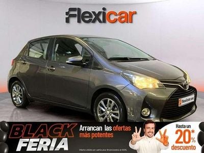 Gris Usado 2015 Toyota Yaris Active Utilitario | 9490 € (Precio justo)