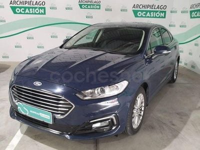Usado Ford Mondeo Titanium 187 CV (137 kW) 2021 Azul Berlina