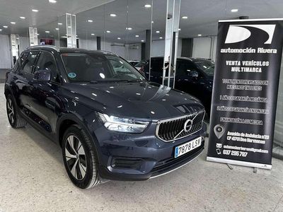 Usado Volvo XC40 Momentum 163 CV (119 kW) 2021 Azul SUV