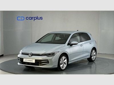 Usado VW Golf VIII 116 CV (85 kW) 2025 Plata azulado (metalizado) Utilitario