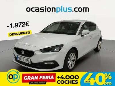 Usado Seat Leon Style 116 CV (85 kW) 2025 Blanco Berlina