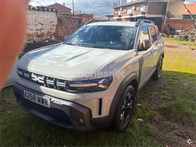 Usado Dacia Duster Essentiel 100 CV (73 kW) 2024 Beige SUV