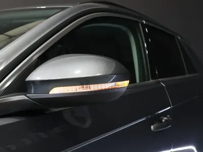 Usado VW T-Roc Life 109 CV (80 kW) 2023 Gris SUV