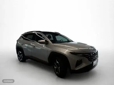 Usado Hyundai Tucson 230 CV (169 kW) 2024 Plateado SUV