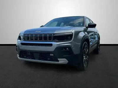 Nuevo Jeep Avenger Summit 110 CV (80 kW) 2025 Gris SUV
