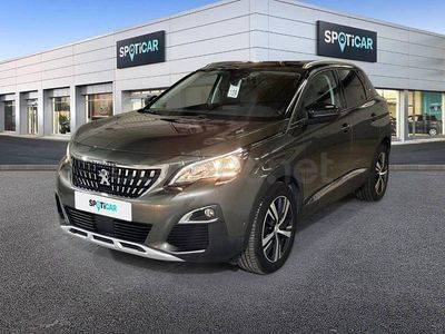 Usado Peugeot 3008 Allure 131 CV (96 kW) 2018 Gris SUV