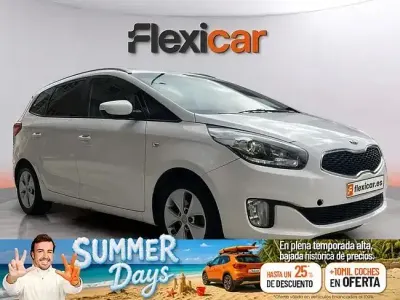 Usado Kia Carens 136 CV (100 kW) 2015 Blanco Monovolumen