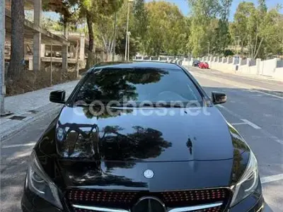 Usado Mercedes CLA200 AMG line 156 CV (114 kW) 2014 Negro Coupe