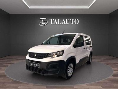 Usado Peugeot Rifter Active 102 CV (75 kW) 2021 Blanco Monovolumen
