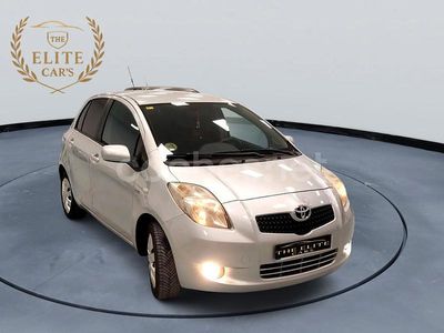 Gris / plata Usado 2009 Toyota Yaris Sol Berlina | 3990 € (Precio justo)