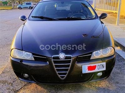 Negro Usado 2005 Alfa Romeo 156 Distinctive Familiar | 3000 €