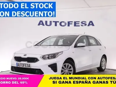 Usado Kia Ceed 120 CV (88 kW) 2020 Blanco Utilitario