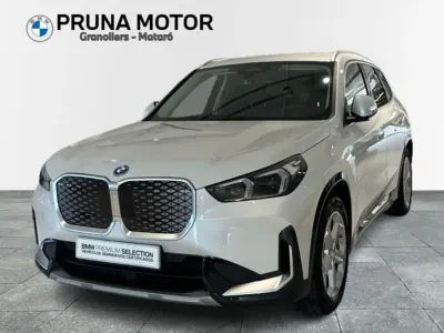 Usado BMW iX1 Comfort Edition 230 kW (313 CV) 2025 Blanco SUV