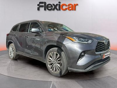 Usado Toyota Highlander Advance 246 CV (180 kW) 2021 Gris SUV