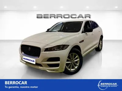 Usado Jaguar F-Pace Prestige 180 CV (132 kW) 2016 Blanco SUV