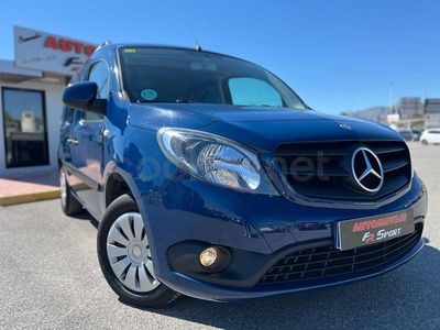 Usado Mercedes Citan 109 90 CV (66 kW) 2018 Azul Familiar
