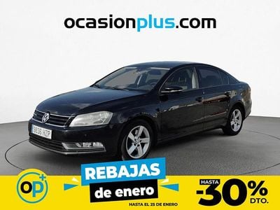 Usado VW Passat 105 CV (77 kW) 2014 Negro Berlina