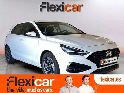 Blanco Usado 2024 Hyundai i30 Berlina | 18.490 € (Buen precio)