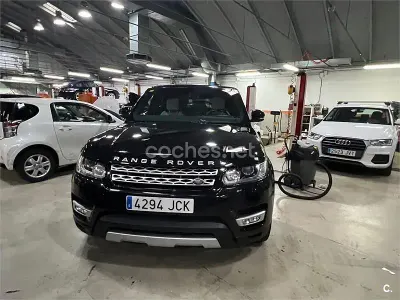 Usado Land Rover Range Rover HSE Dynamic 339 CV (249 kW) 2015 Negro SUV