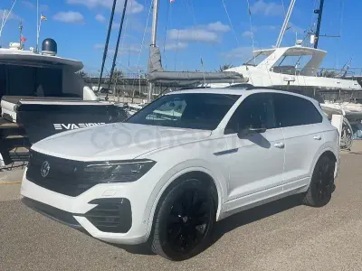 Usado VW Touareg R-line 286 CV (210 kW) 2019 Blanco SUV