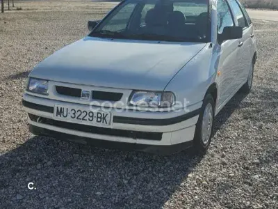 Usado Seat Ibiza 60 CV (44 kW) 1996 Blanco Utilitario