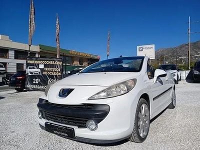 Begagnad Peugeot 207 CC 120 HK (88 kW) 2011 Vit Cab