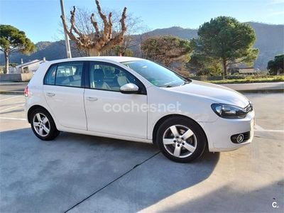Blanco Usado 2012 VW Golf Advance Berlina | 6990 € (Precio justo)