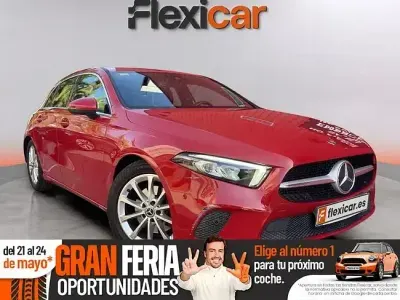 Usado Mercedes A200 163 CV (119 kW) 2018 Rojo Berlina