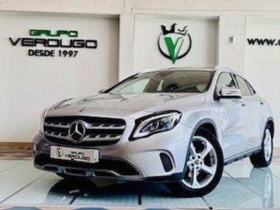 Gris Usado 2018 Mercedes GLA200 SUV | 21.900 € (Precio justo)